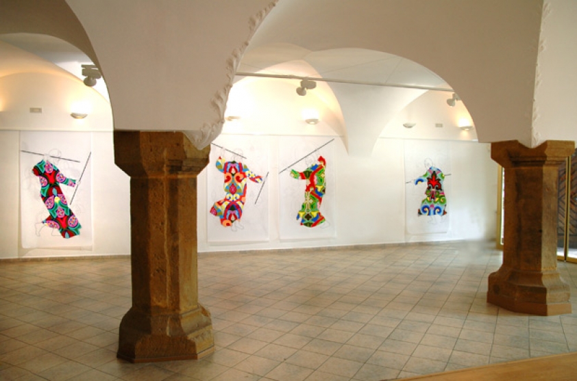 https://owa.mirunadragan.com/files/gimgs/th-14_1installation_view.jpg