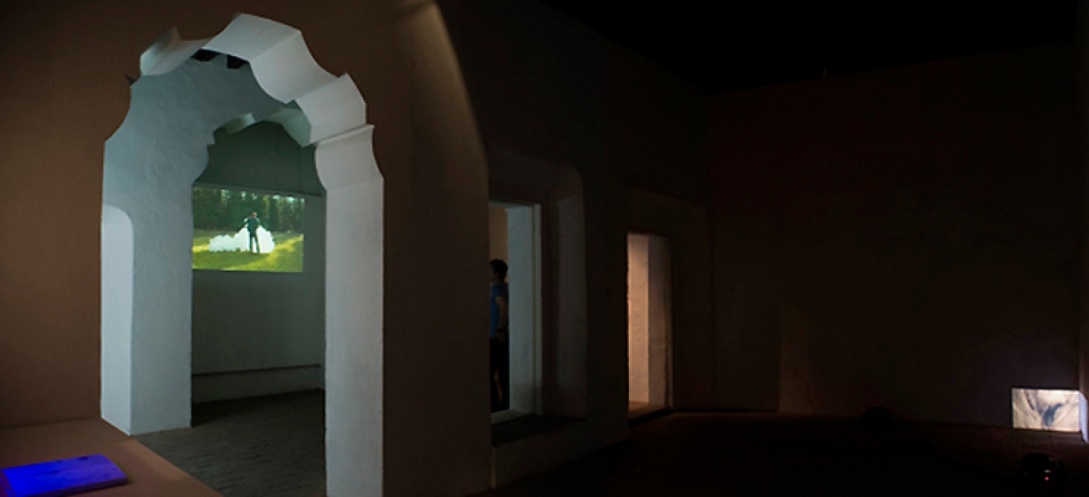 https://owa.mirunadragan.com/files/gimgs/th-18_CloudExhibit-1Long-web.jpg